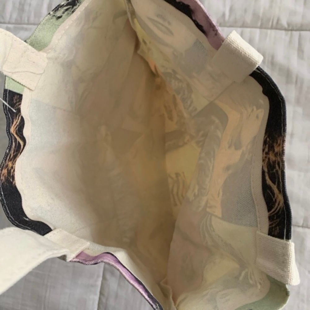 Taylor Swift Tote Bags - Picture 9 of 10